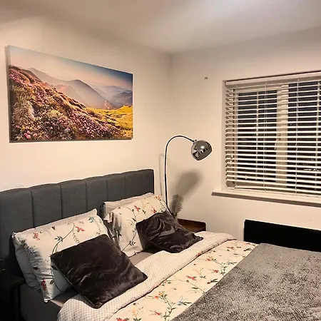 Cosy Corner En-suite * Leeds (West Yorkshire)